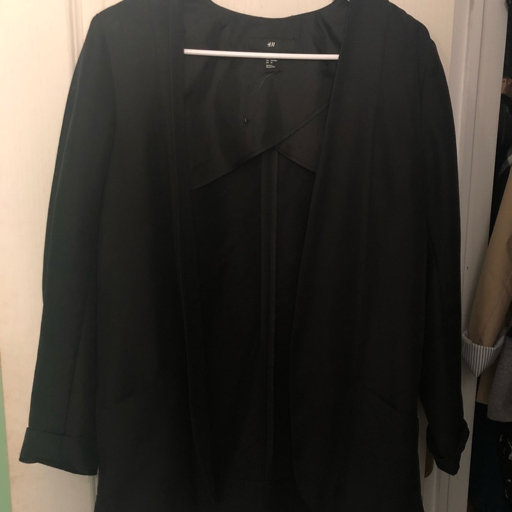 H&M Black blazer